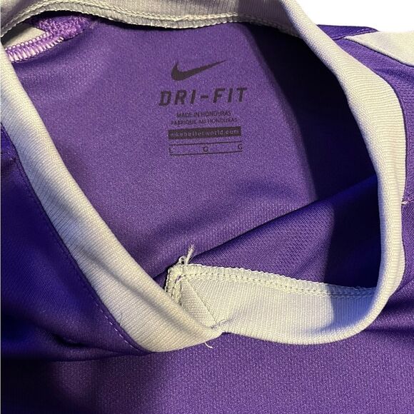 Nike Girls Dri-Fit Shirt - Picture 2 of 4